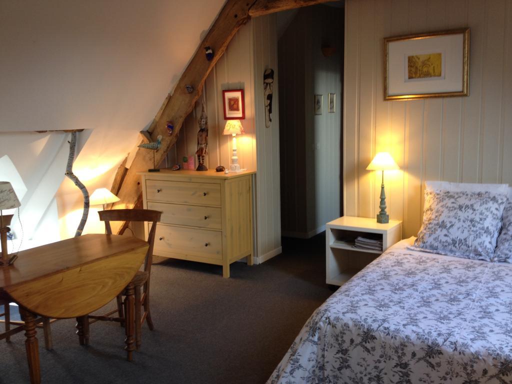 Kirribilli Bed & Breakfast Pleine-Fougeres ห้อง รูปภาพ