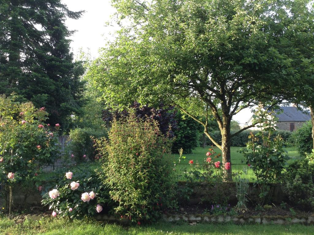 Kirribilli Bed & Breakfast Pleine-Fougeres ภายนอก รูปภาพ