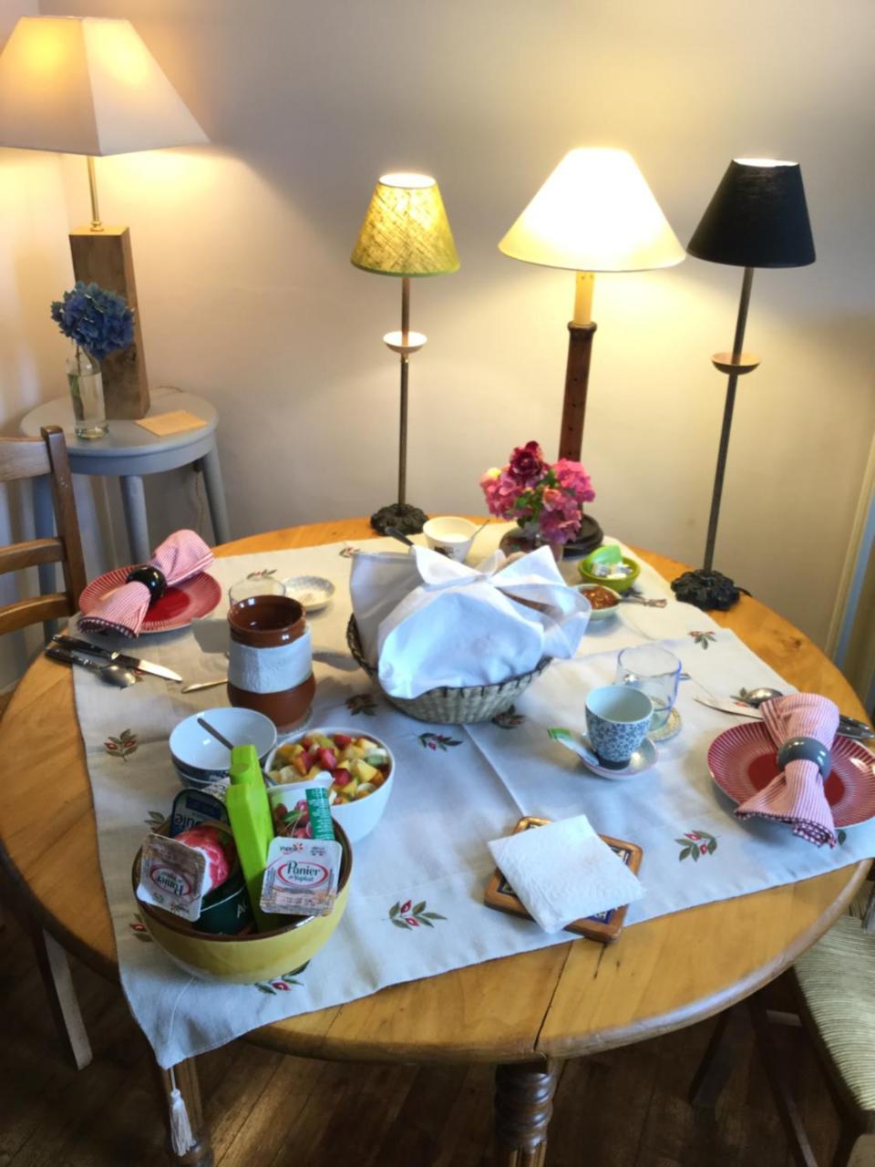 Kirribilli Bed & Breakfast Pleine-Fougeres ภายนอก รูปภาพ